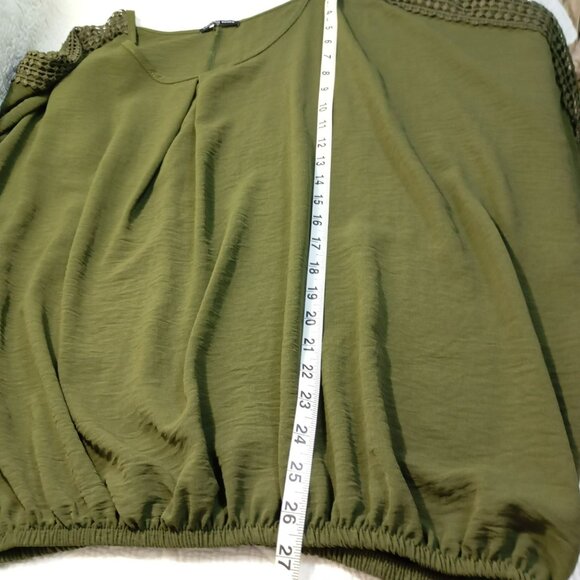 Cha Cha Vente Blouse Crochet Sleeve Detailing Elastic Hem Olive Green 3X Womens - Picture 8 of 9